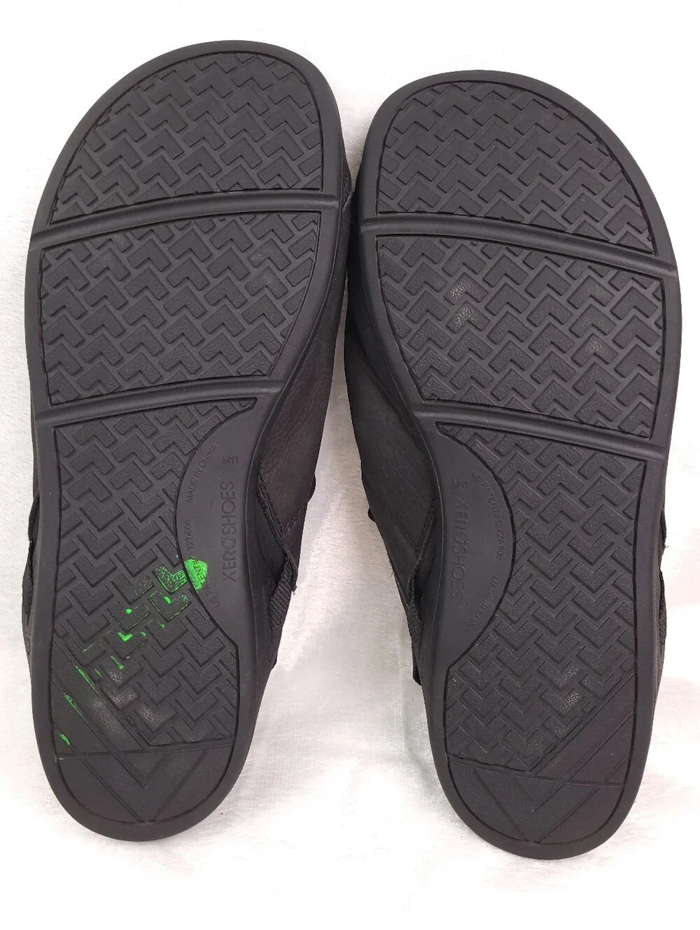 Xero Shoes Mens 11 Hana Minimalist Barefoot Shoes Black Leather